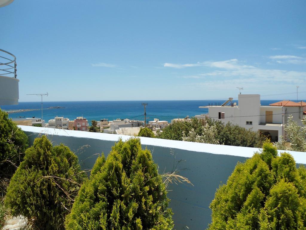 Petrakis Sunset Apartamento Palaiochora Exterior foto